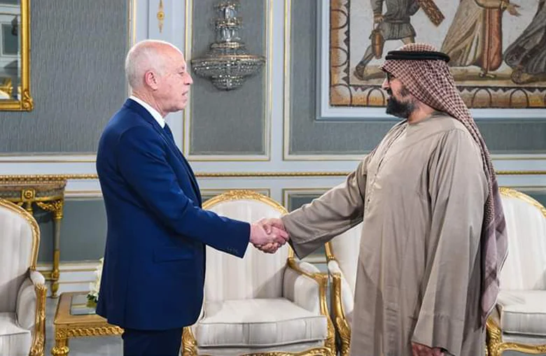 اجتماع الرئيس التونسي السيد قيس سعيد مع السيد زايد بن عويضة العضو المنتدب لشركة ورلد انفستمنتس