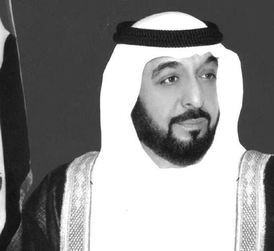 الشيخ خليفة بن زايد آل نهيان رئيس دولة الإمارات العربية المتحدة في ذمة الله